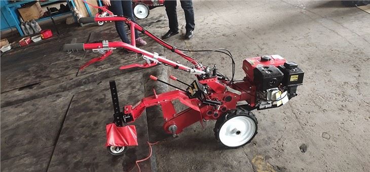 186F дизелов двигател Тип Мощна мотофреза 12HP дизелов моторен култиватор